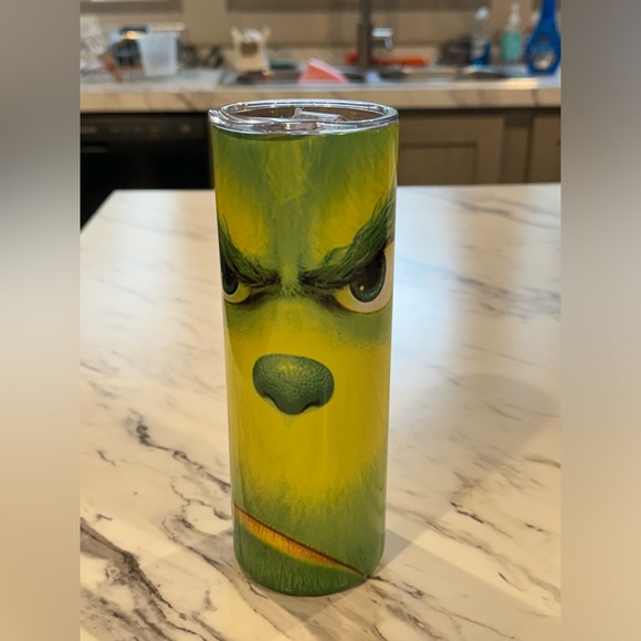 Grinch Tumbler - Picture 2 of 4